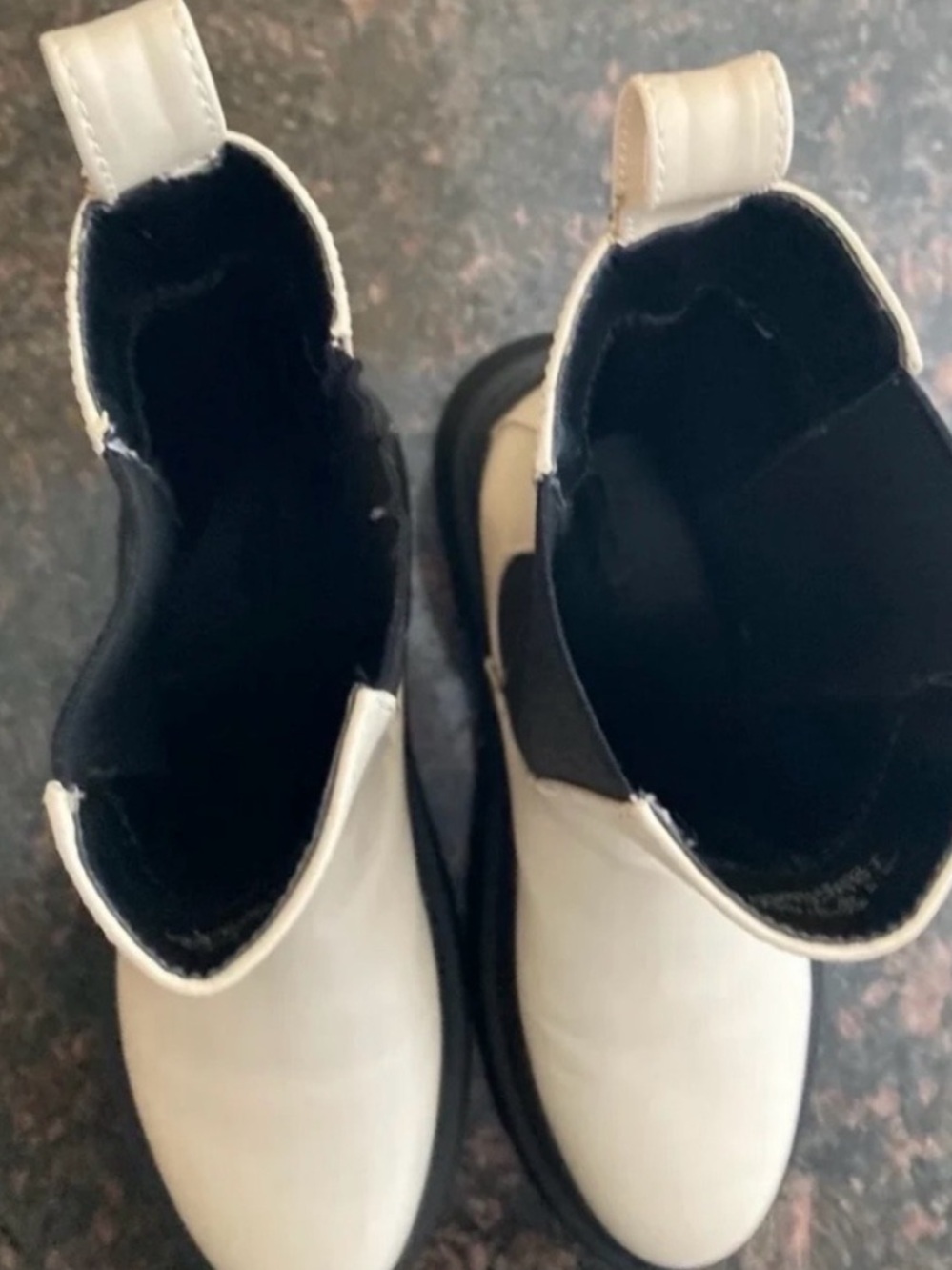 Neutral Cream & Black Trim Platform Chelsea Boots Coastal Size 9 - Picture 3 of 6